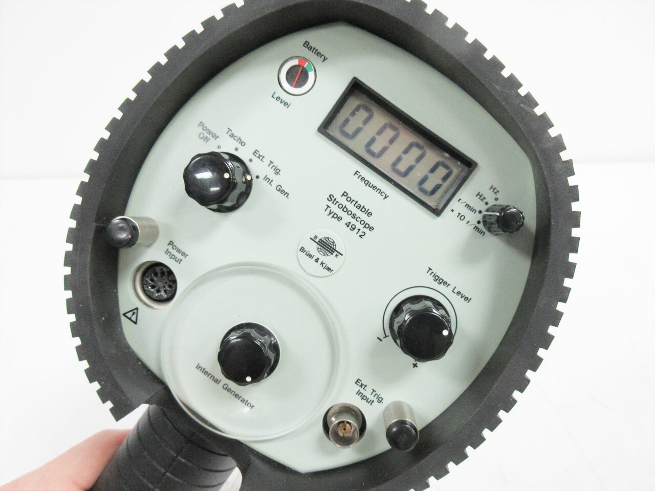 BRUEL & KJAER 4912 PORTABLE STROBOSCOPE