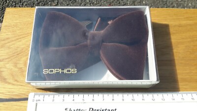 VINTAGE BRAUNE WILDLEDER SOPHOS FLIEGE MIT BOX