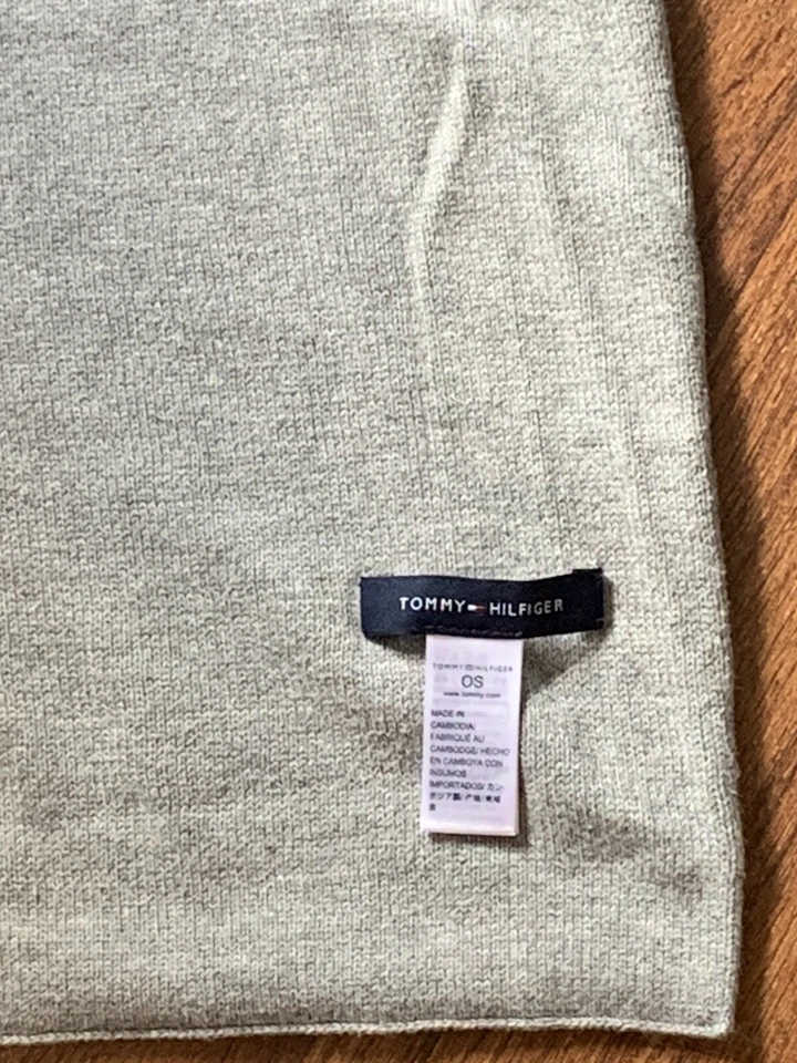 Tommy Hilfiger Bufanda Gris Deletrear 100% Algodón Foto 3 de 3
