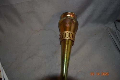 STEUBEN GOLD AURENE FLOWER VASE 8 INCHES