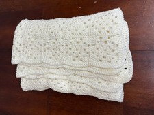 Vintage Handmade White Baby Blanket Afghan Crochet Handmade 31" x 40" Scalloped