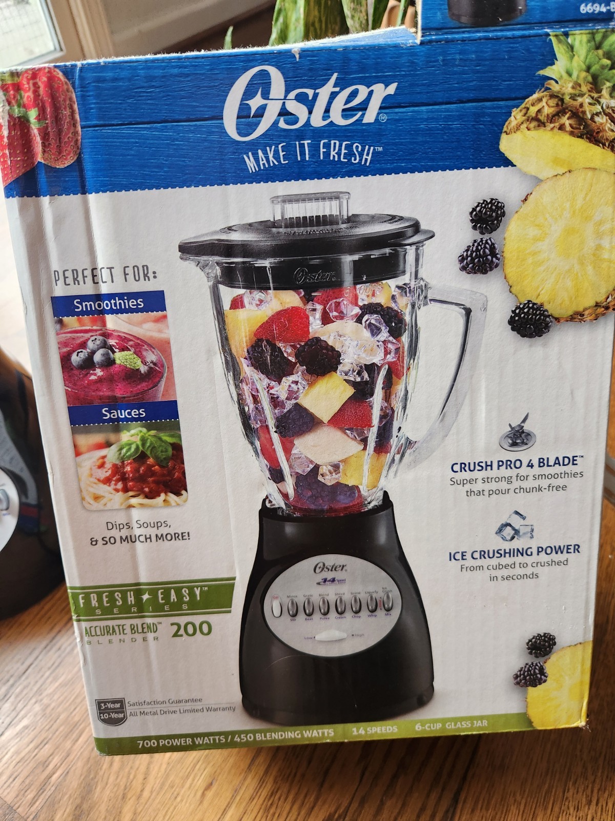 Oster Accurate Blend 200 14-Speed Blender 6-Cup Glass Jar Bl
