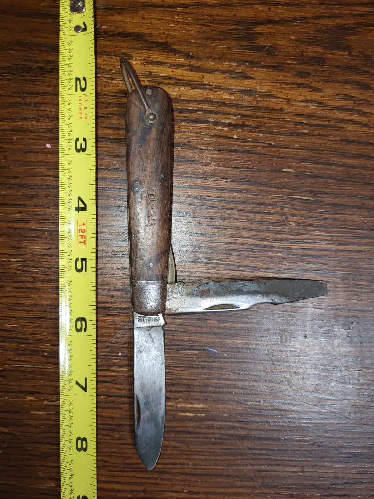 Vintage Camillus TL-29 Electrician's Pocket Knife Wood Handle 1960s-1970s USA