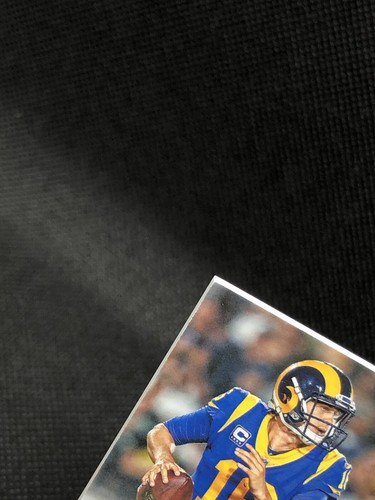 2019 Panini Day Football Jared Goff /25 CRACKED ICE 3 COLOR JERSEY PATCH SSP #12 - Picture 14 of 18