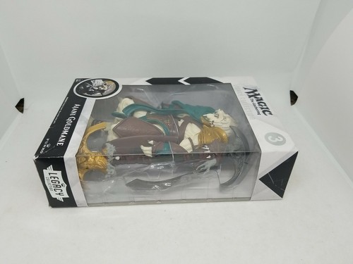 Figura Funko Magic The Gathering Legacy Collection AJANI GOLDMANE NUEVA EN CAJA - Imagen 7 de 12