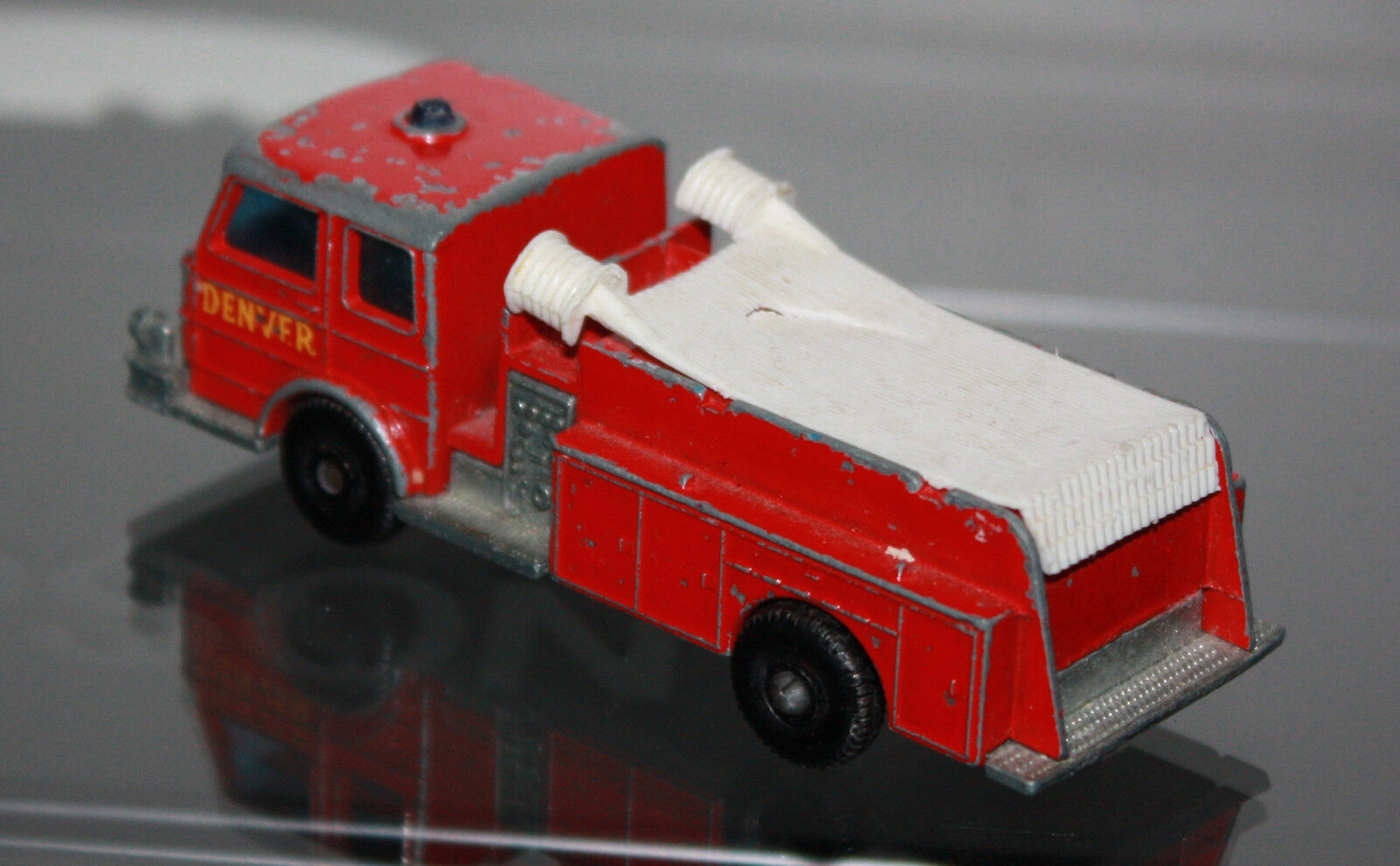 Picture 4 of 6