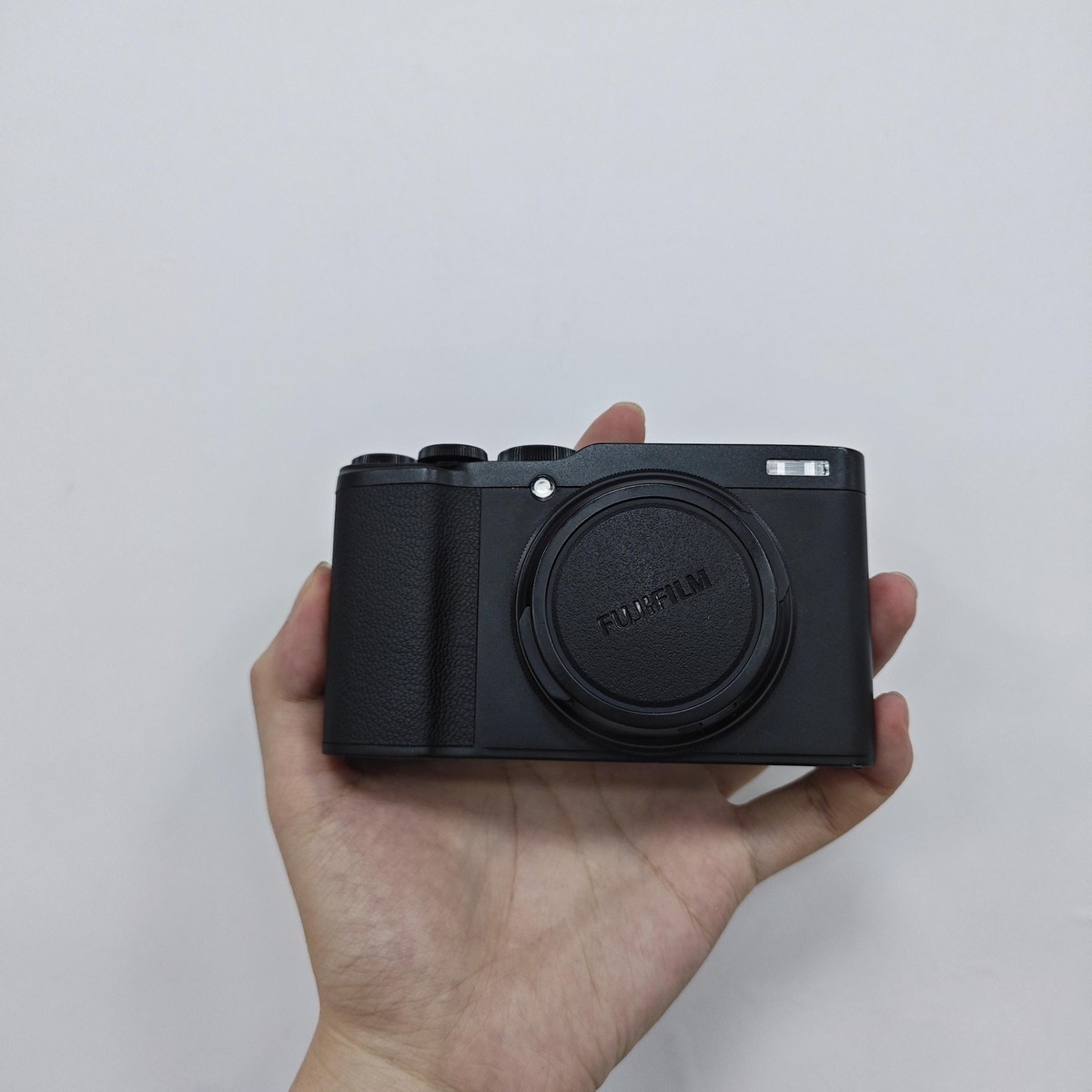 FUJI FILM 富士フイルム X XF10 BLACK FUJIFILM Digital Camera XF10 Black XF10-B 24.24 Megapixels