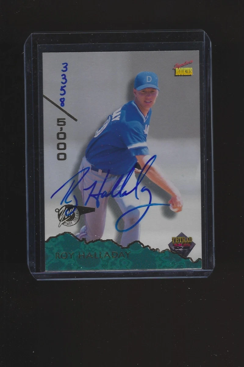 Roy Halladay Autographed Baseball Sports Trading Cards