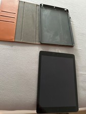 2 x Ipad Tablets
