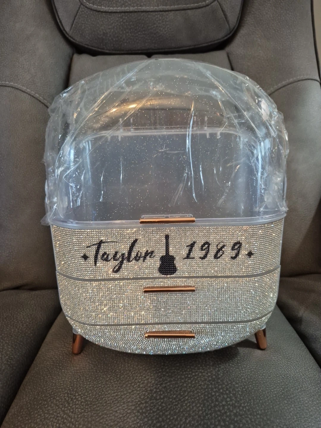Makeup Organizer & Storage for Cosmetics w/ Taylor Swift 1969 Guitar Design
Opens in a new window or
