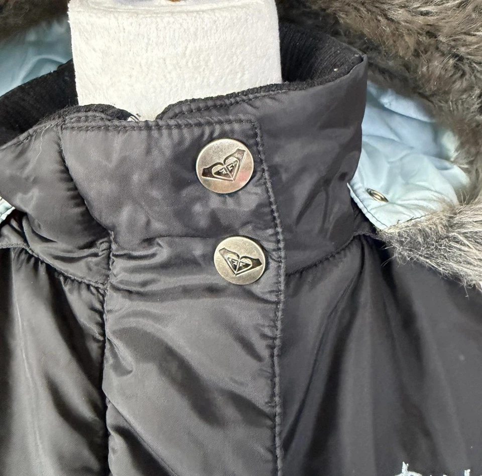 Vintage Y2k Roxy Fur Puffer Vest Jacket Women’s Size Medium - Image 3 of 4