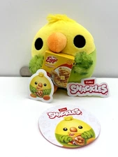 Series 3 Snackles Bliss The Parrot Holding Eggos Waffles