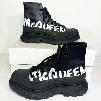 ALEXANDER MCQUEEN Men s Tread Slick Boot Graffiti Logo Black with Box