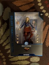 DC Multiverse - Supergirl TV Show - McFarlane Deluxe Theatrical Edition - Supe