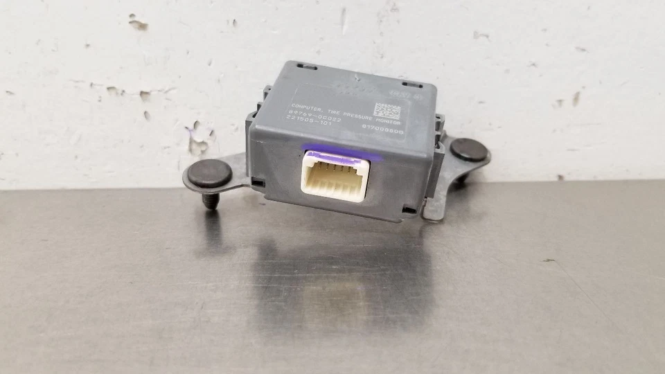 10 TOYOTA TUNDRA ПОДВЕСКА TPMS МОДУЛЬ УПРАВЛЕНИЯ 897690C022 - Изображение 3 из 4