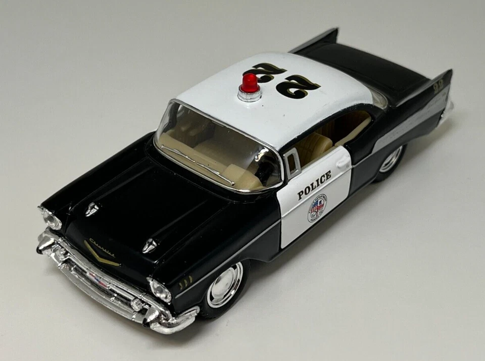 1957 Chevy Bel Air Police Car Diecast Metal 1:40 Kinsmart Chevrolet — 第 4/4 张图片