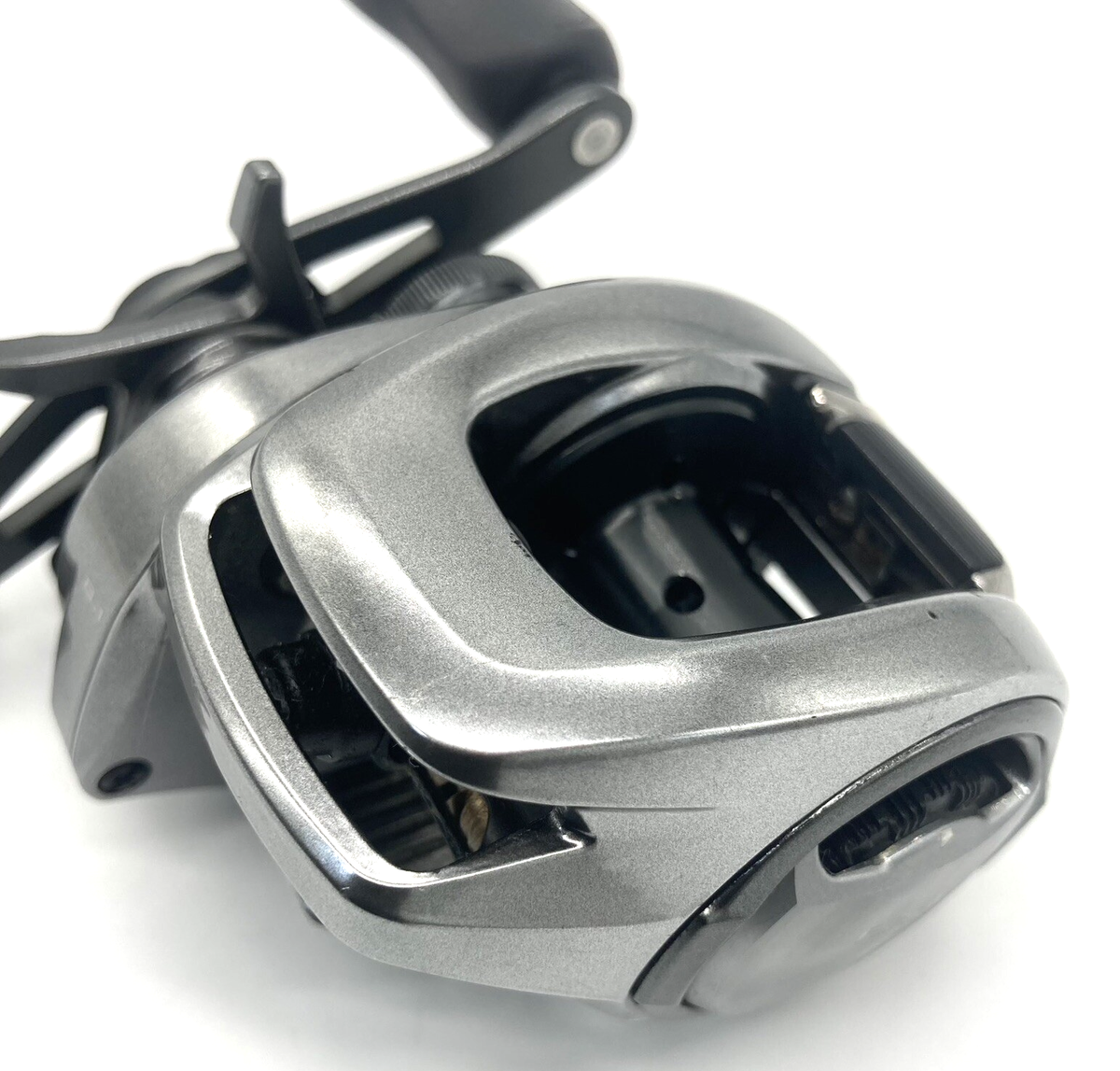 SHIMANO nium MGL HG XG スピンキャストリール Shimano Bantam MGL XG Right Handed Bait Casting Reel w/Box