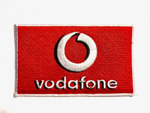 Vodafone Ferrari F1 Patch 10 cm x 6 cm (NEW) RARE. - Picture 2 of 2
