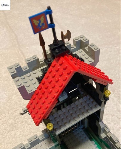 LEGO System Castle Black Knight's Castle 6086 In 1992 Used Retired - Picture 9 of 17