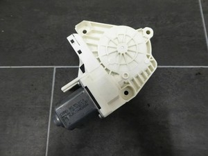 Audi A4 S4 8K A5 A6 Q7 RS6 Fensterhebermotor hinten rechts 8K0959812A