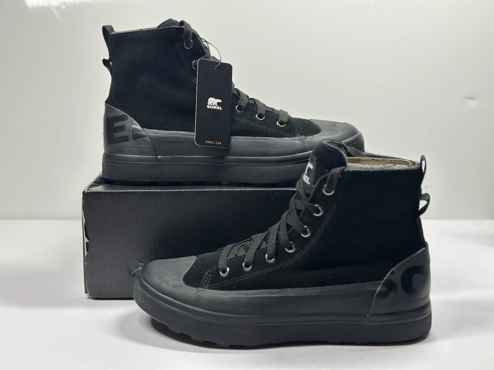 NIB Men's Shoes Sorel CHEYANNE METRO II Waterproof Sneaker Boots Size 8 BLACK
Opens in a new window 