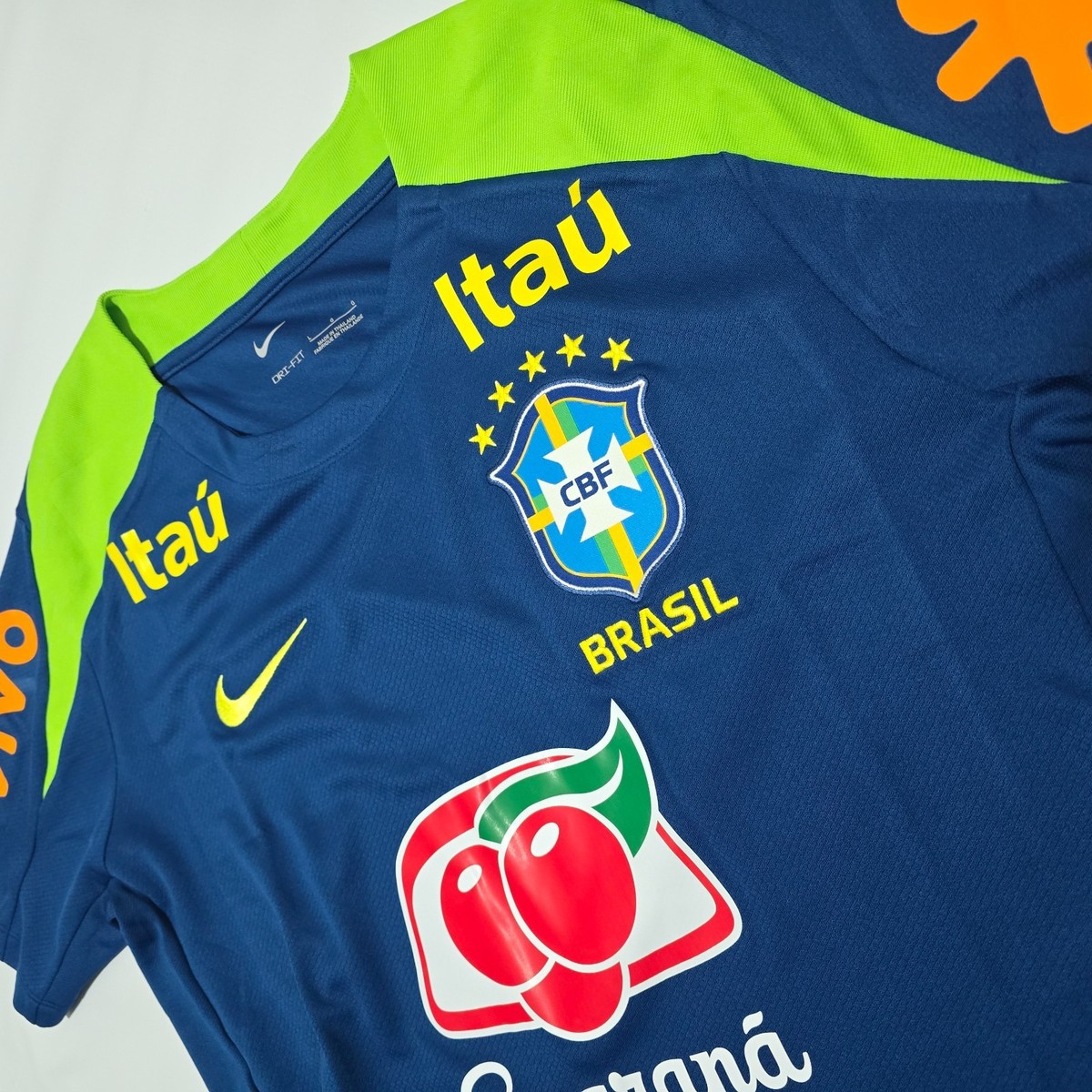 Nike Brazil ブラジル代表 トレーニングシャツ 青 Brazil Training Jersey 2025/26 Navy blue Nike Brasil Shirt