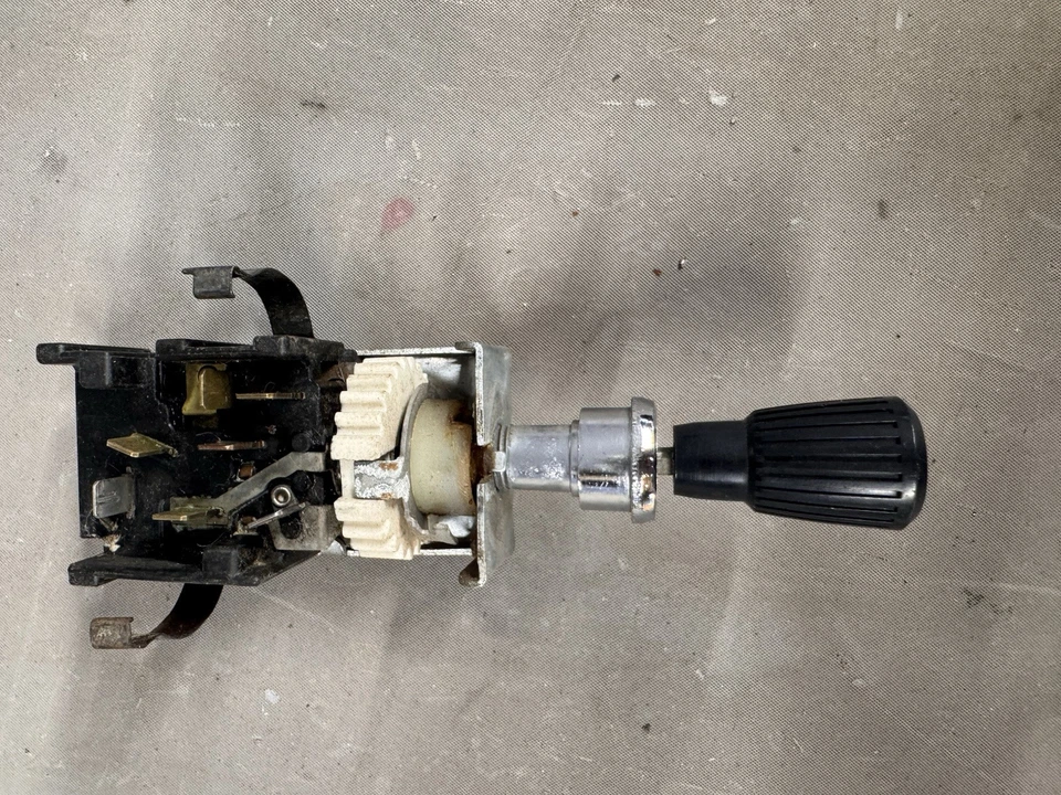 Ford Galaxie 500 1962 1963 1964 interruptor de faros personalizado bisel tuerca perilla 1961 1960 Foto 2 de 4