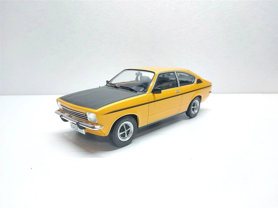 Opel Kadett C Coupe SR Arancione del 1983 - 1/18 MCG - Immagine 3 di 4