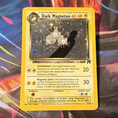 Wizards of the Coast Dark Magneton 11/82 Team Rocket Holo Rare Unlimited