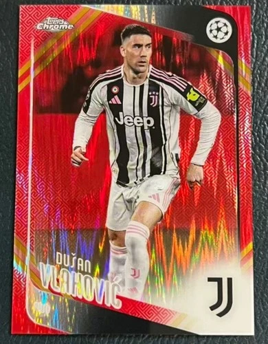 Dusan Vlahovic 2025-26 Topps Chrome UCC Hongbao Red Refractor Base #175 -1h