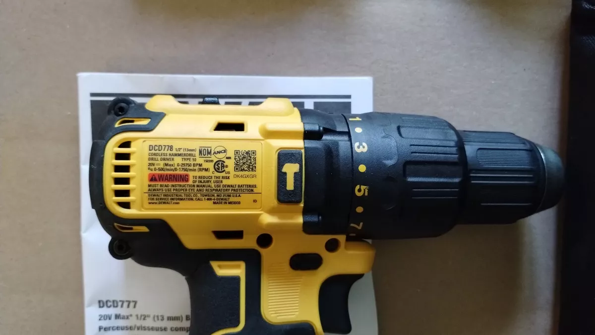 DeWALT 1 2
