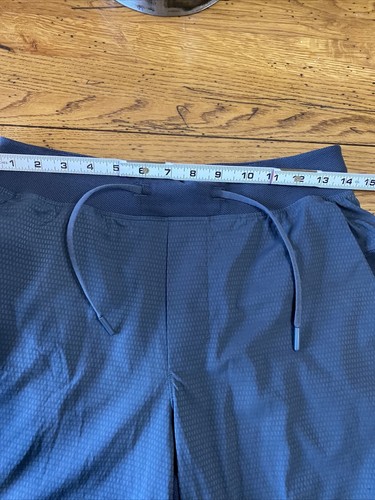 Lululemon Mens M T.H.E Short Luxtreme Liner 9" Heathered Textured Mercury Coal - Picture 3 of 7