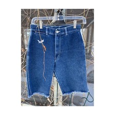 Vintage PFG Women's Raw Hem Bermuda Denim Short Bareback Mid-Rise Blue Size 30