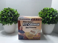 Chef Robert Irvine's Fit Crunch Whey Protein Bars, Cinnamon Twist  18 Count 9/25