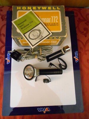 Blitzgerät Honeywell Auto-Strobonar 772 x Honeywell Pentax SP-IIa