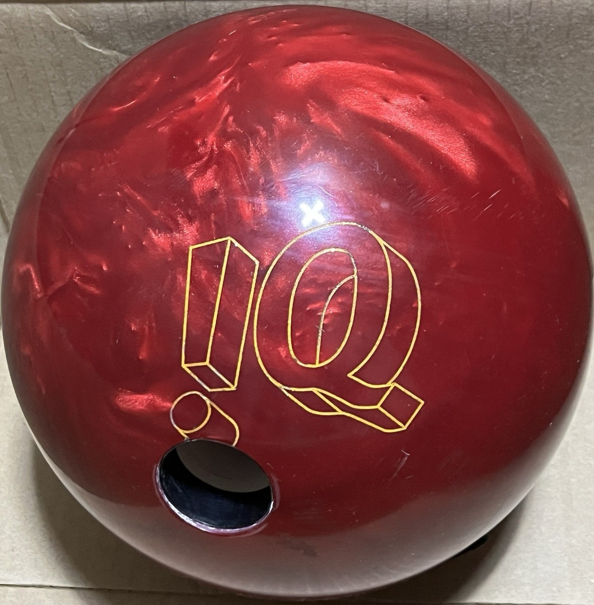【新品未使用】ストーム IQ tour Ruby 15ポンド Storm IQ Tour Ruby Bowling Ball CLOSEOUT OFFER - BowlerX.