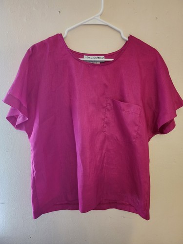 Joan Walters Magenta Short Sleeve Women's Blouse Size M Front Pocket
