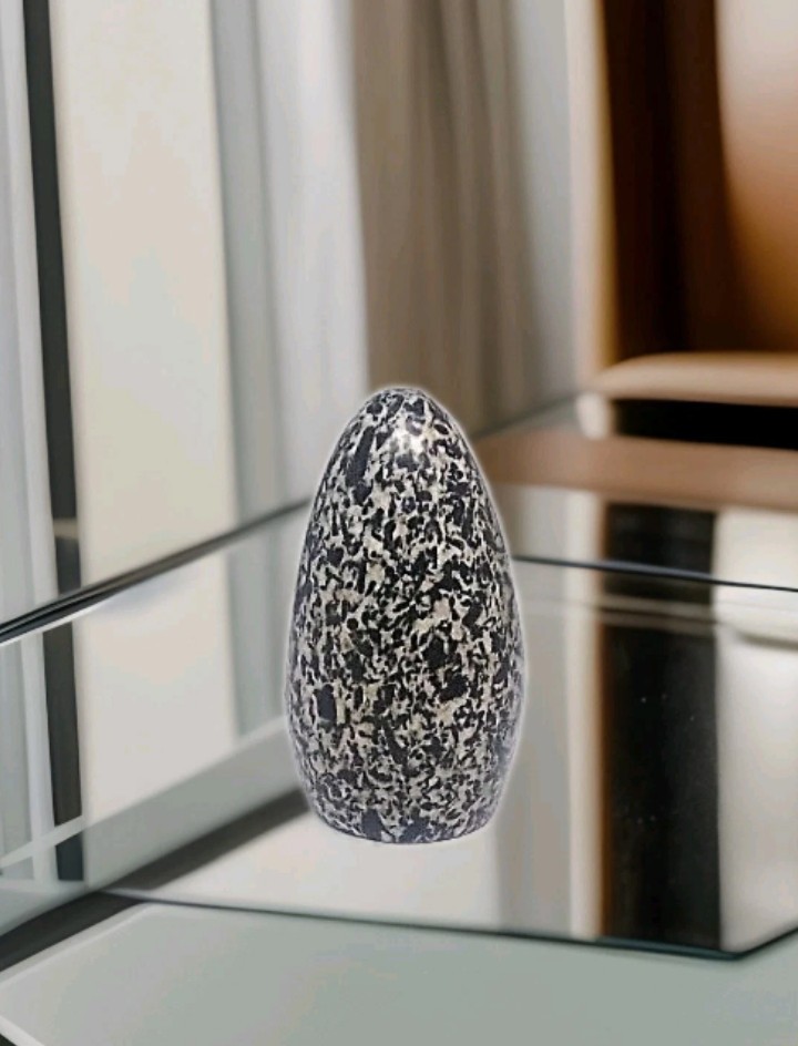 Quartz Diorite  Healing Chakra Aura Spirit Metaphysical Palm Stone Paperweight