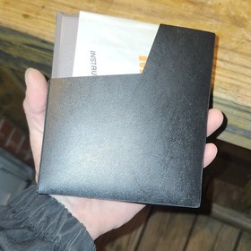 Nintendo Metroid NES Game Cartridge with Manual and sleeve 