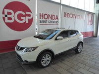 2018 Nissan Qashqai SV AWD+TOIT OUVRANT+BAS KILOMETRAGE