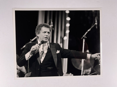Buddy Greco Foto Original Schwarz und Weiß Live At City Hall Promotion 1985