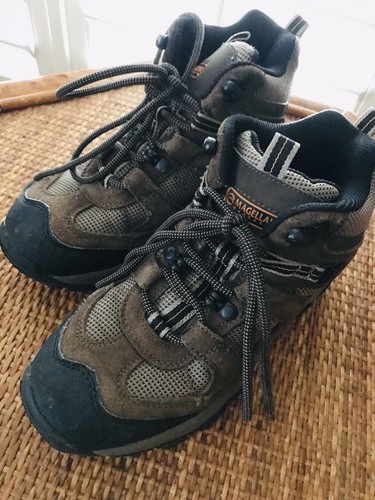 Stivali da trekking Magellan outdoor in pelle da ragazzo taglia 4 medi marroni - Foto 8 di 8