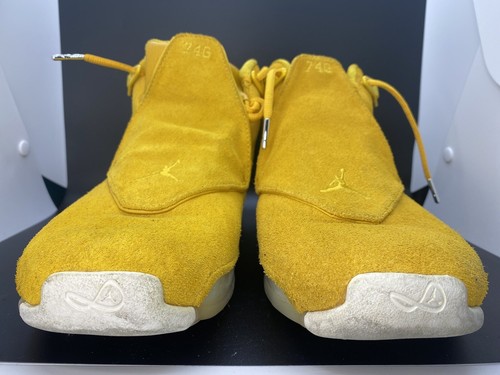 Size 11 - Air Jordan 18 Retro Yellow Suede - Picture 5 of 5