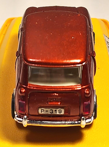 VINTAGE PILEN M319 MINI COOPER CAR in PLASTIC DISPLAY CASE MADE SPAIN - Picture 5 of 5