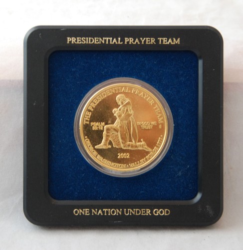 Vintage 2002 George Washington Presidential Prayer Team Commemorative Medal Toke