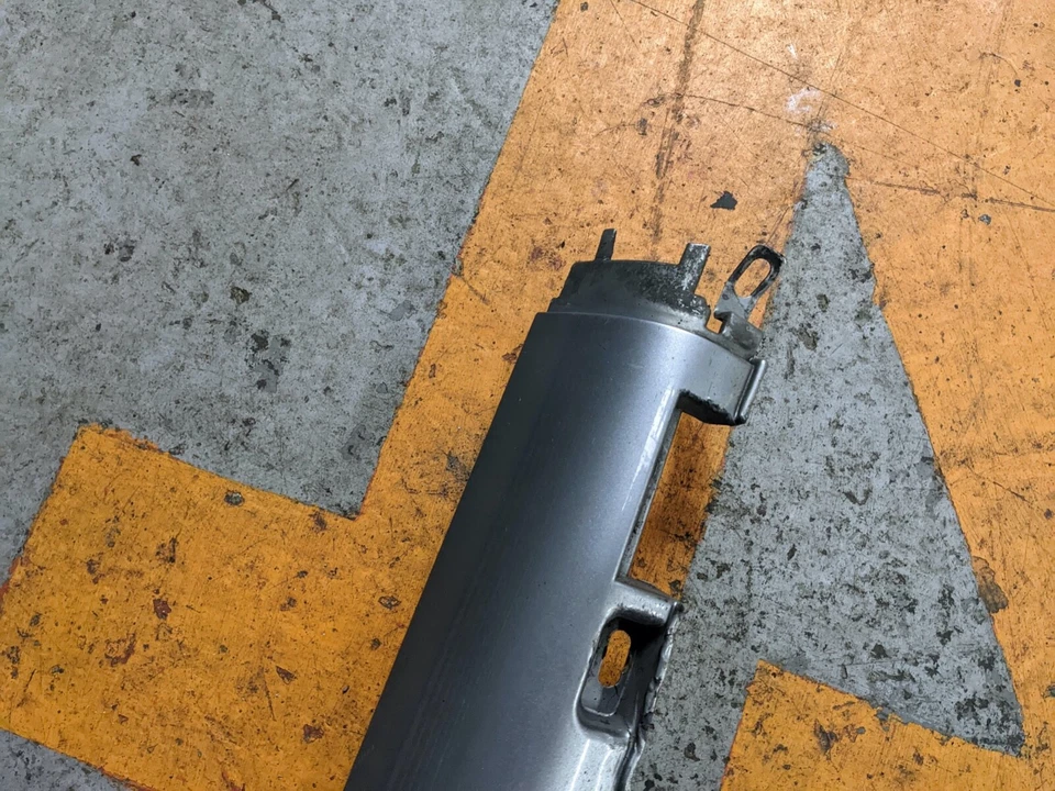 AUDI S6 C5 4.2 V8 2003 PAIR x 2 OUTER SILLS GREY LY7Q - Image 4 of 4