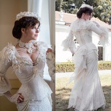 Vintage Victorian Lace Mermaid Wedding Dress Long Sleeve Gothic Wedding Gowns