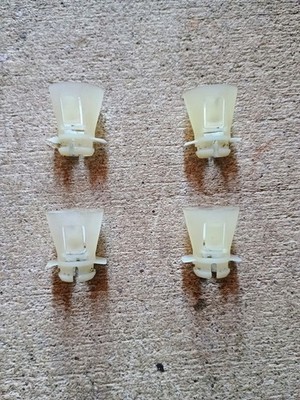 BMW E24 Headrest Guides 633csi 635csi M6