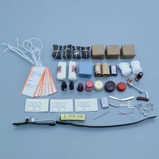 DID 80183 1/6 WWII German WH Medic Officer Candidate Figure Medical Equipment