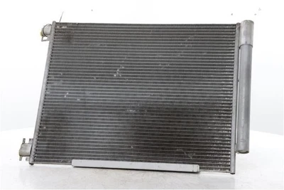 Condenseur de climatiseur Renault Megane IV Grandtour K9A 921004063R - Photo 1/4